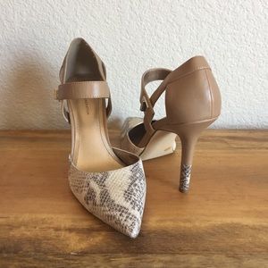 Never Worn Pointed Toe Snakeskin Heels